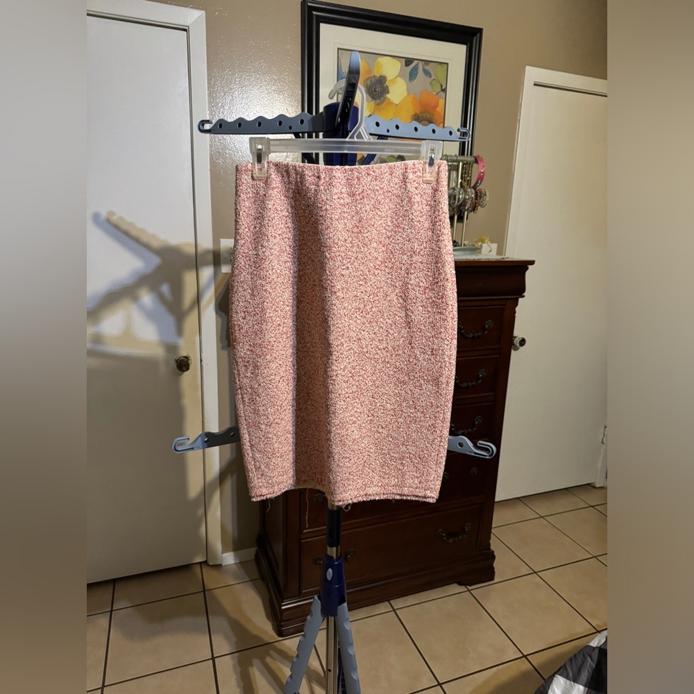 Ann Taylor , tweed skirt. Size 2